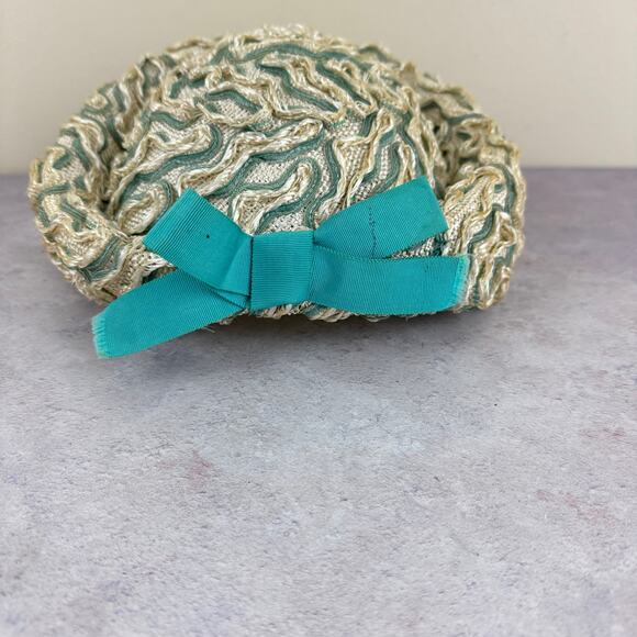 Vintage Ladies Pillbox Hat Miss Gwenn Jr. Hat New York Paris Beige Teal Read - Picture 3 of 16